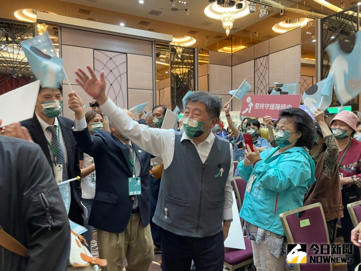 ▲陳時中成立客家後援會，他表示，未來要打造客家特色捷運站，站內可以播放客家主流藝文歌曲。（圖／記者黃宣尹攝，2022.10.07）