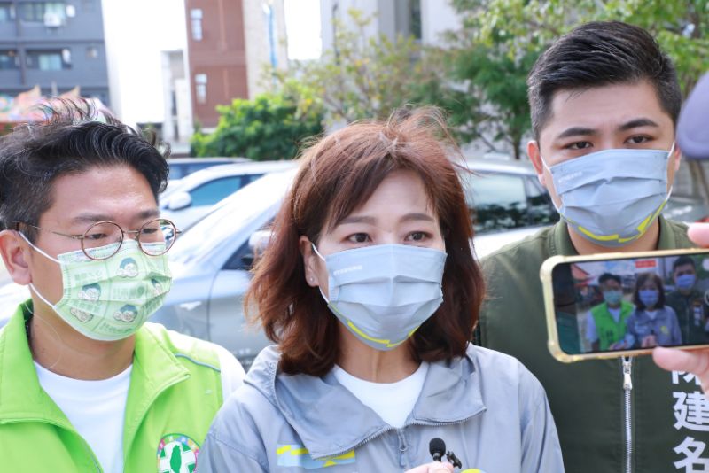 ▲沈慧虹指出，高虹安與地方舊勢力、深藍靠攏的意圖鮮明，如此市民只會看到一個政治投機客，沒有核心價值。（圖／沈慧虹辦公室提供）