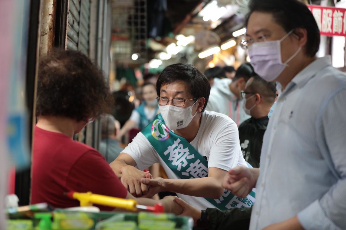 ▲蔡適應近來深入大街小巷，力拚接棒林右昌優質施政，延續基隆光榮。（圖／蔡適應辦公室提供）