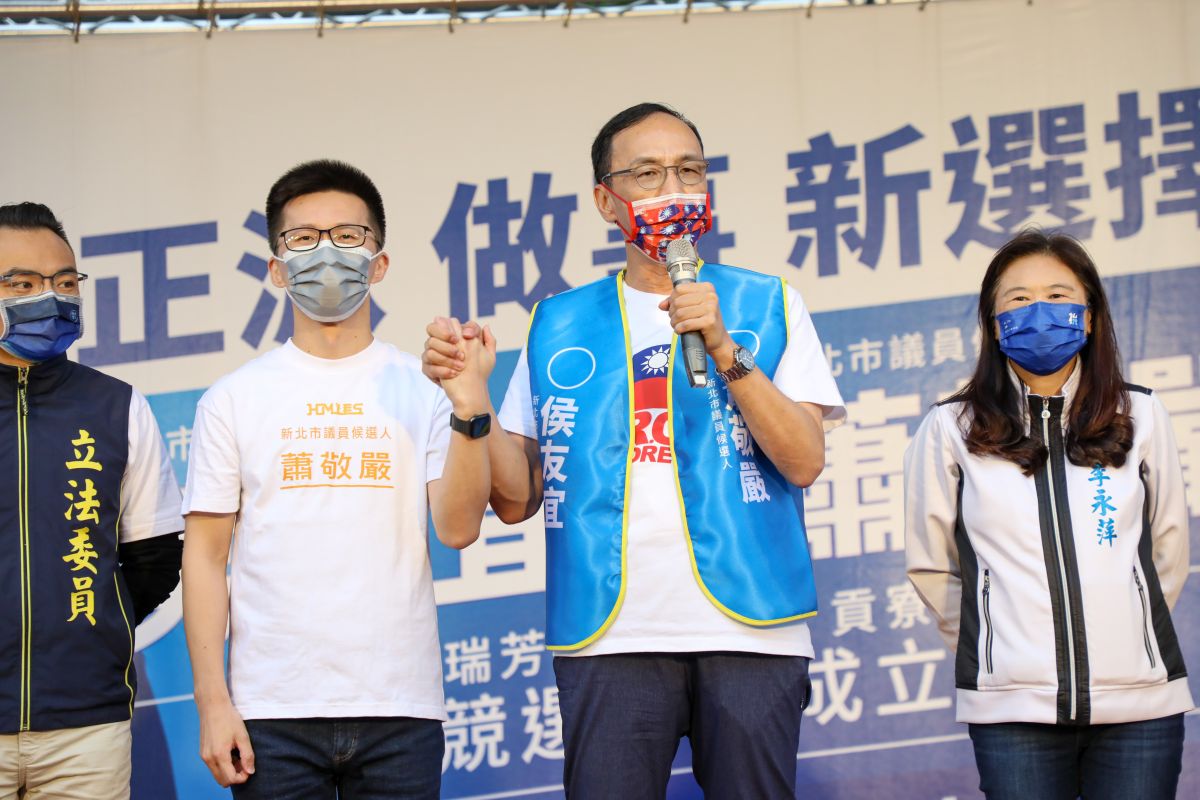 ▲針對蔡英文喊要跟對岸尋求台海和平方法，朱立倫受訪呼籲，應提出對話的方法，不要空喊口號。（圖／國民黨提供）