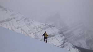 攀登玉山東峰失手墜谷！登山家徐耀群罹難　山友齊哀悼
