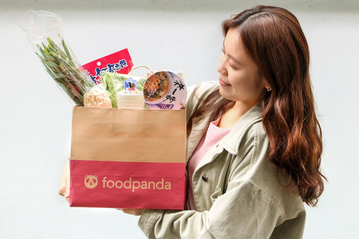 ▲foodpanda為慶祝生鮮雜貨外送滿3週年，即日起～10/30推出生鮮雜貨消費滿額輸入優惠碼「333週年」，即可現折333元。(圖／官方提供)