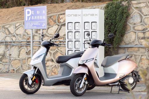 光陽換電站超車Gogoro!最快1分鐘就能找到 第2600座插旗合歡山 ▲國內整體電動機車的銷量與市占率都節節高升,其中又以光陽電動車 Ionex最為明顯。(圖/品牌提供)
