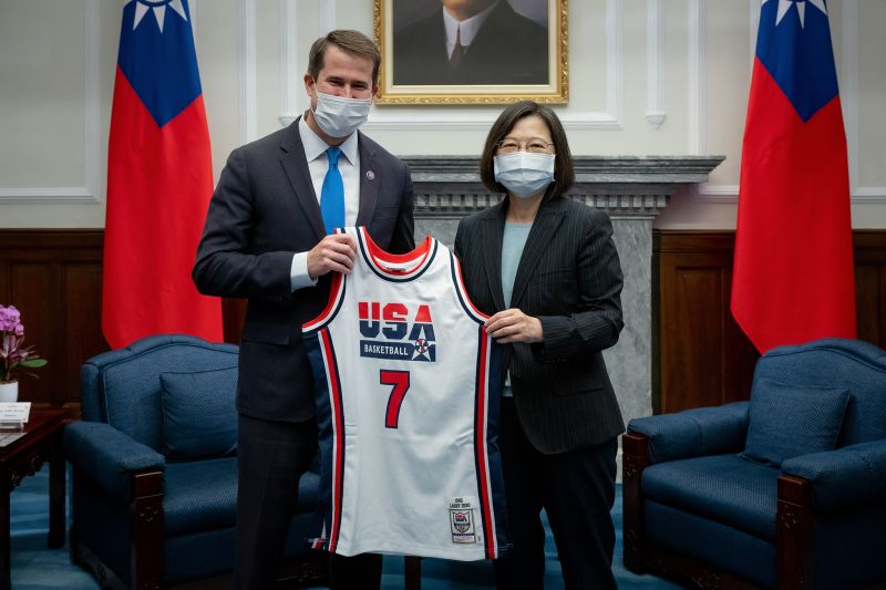 ▲蔡英文接見美國眾議員訪團，盼為台美打造更有利的投資環境，雙方關係更加前進。（圖／總統府提供）