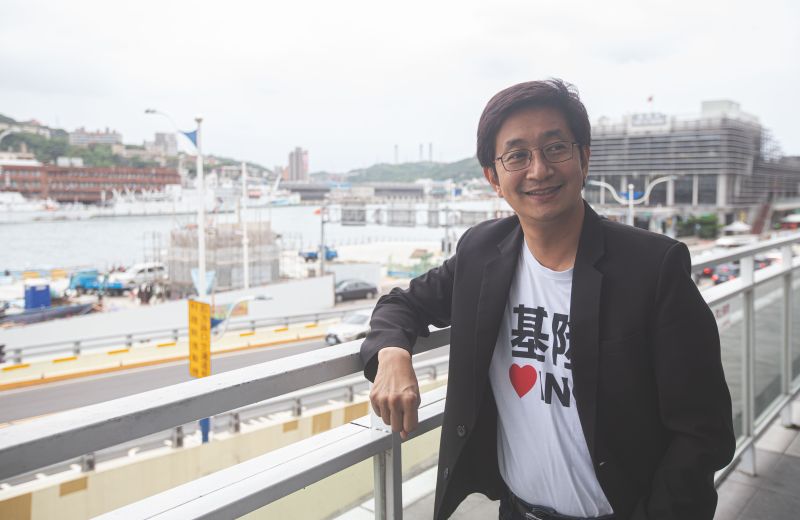 ▲談起基隆的改變，蔡適應自信參與其中，更是源源不絕地想把基隆的美好傳遞給更多人知道。（圖／記者葉政勳攝）