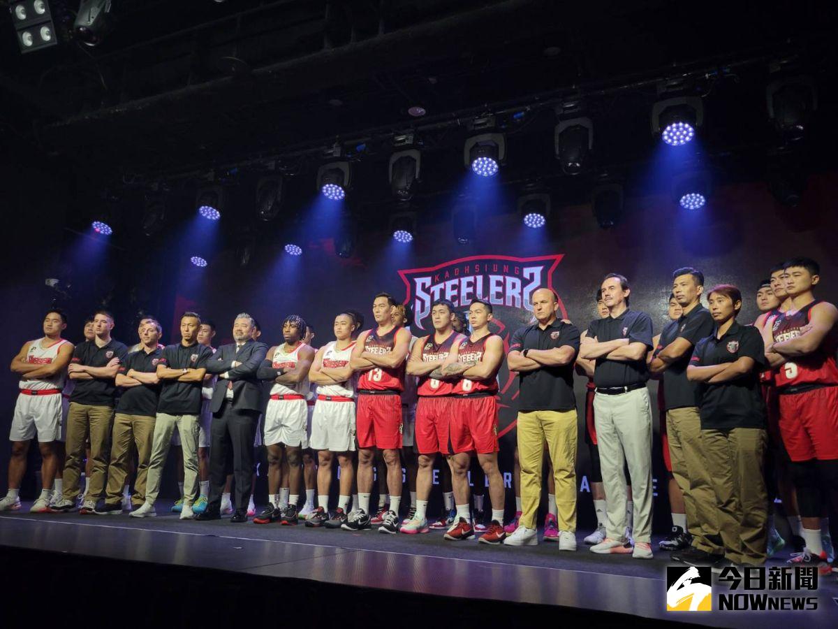 ▲鋼鐵人開季前舉辦記者會。（圖／黃建霖攝）