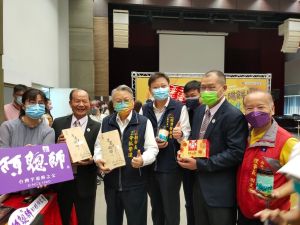 台中太陽餅文化節周六登場 好餅、好禮及好茶應有盡有 ▲台中太陽餅文化節周六登場,阿聰師備有全系列商品參展,全場共有65攤位, 好餅、好禮及好茶應有盡有。(圖/市府提供)