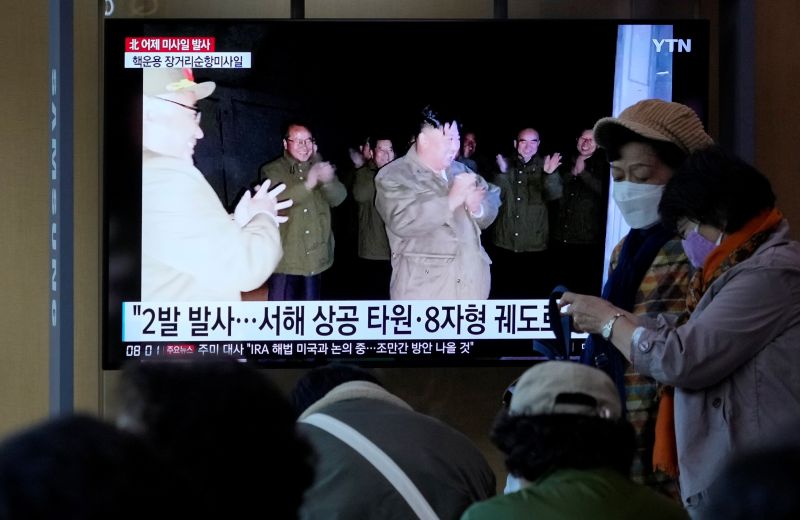 北韓試射短程彈道飛彈　稱回應南韓砲擊演習