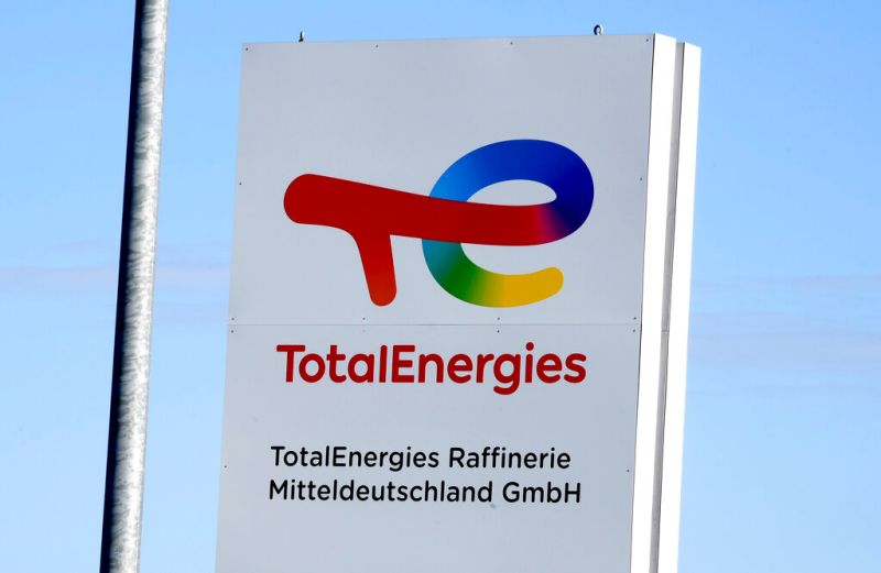▲法國能源巨擘道達爾能源集團（TotalEnergies Group）據傳為轟炸烏克蘭的俄國軍機提供燃料。（圖／美聯社／達志影像）
