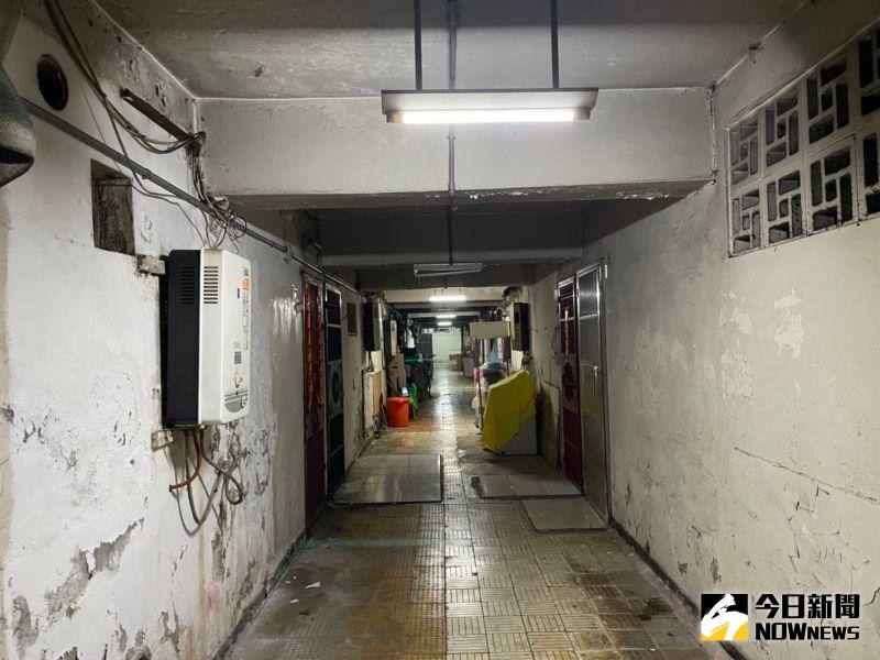 ▲信維國宅的都更議題，成為此次台北市長選舉的重中之重。（圖／記者黃宣尹攝，2022.10.15）