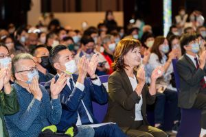 沈慧虹提出「超級城市六大願景」,老搭檔林智堅也現身力挺。 ▲沈慧虹提出「超級城市六大願景」,老搭檔林智堅也現身力挺。(圖/沈慧虹辦公室提供)