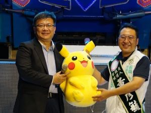 前鎮區過半里長出席站台　千人團結籲集中選票力挺黃彥毓