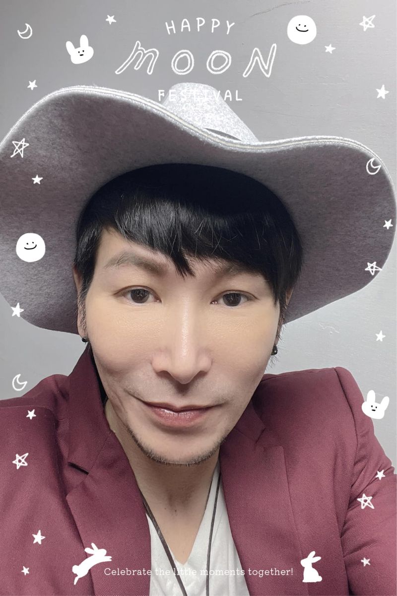 ▲台一線阿文表示經濟困窘,才會向熟人借錢,但最後都沒有借到錢。(圖/翻攝自白冰冰FB)