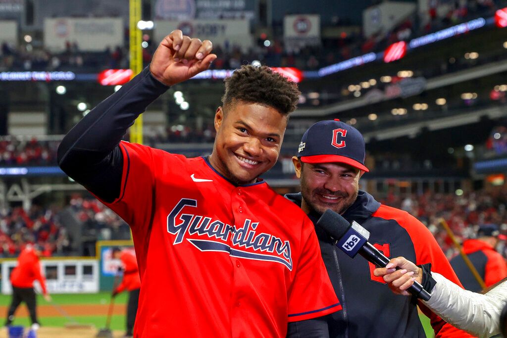 ▲守護者隊Oscar Gonzalez敲出再見安打（圖／美聯社／達志影像）