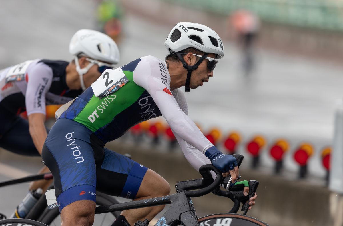 ▲盧紹軒逆轉披上冠軍橘衫。96聯賽提供