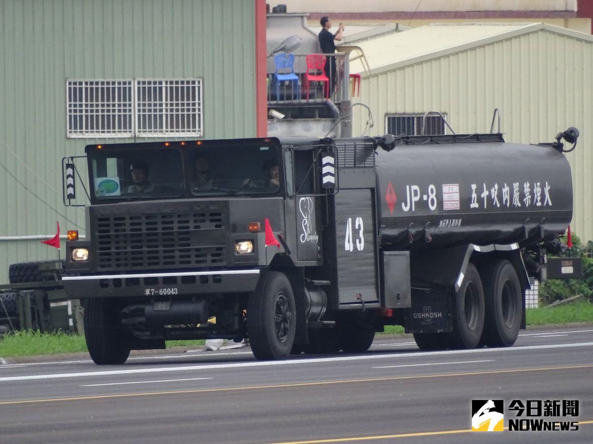 ▲ JP-8航油是空軍三種二代戰機的主要燃料，近年國防部規定統一由陸軍司令部編列採購預算。（資料照／記者呂炯昌攝）