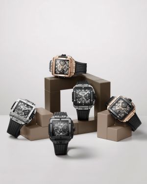 ▲HUBLOT全新推出方形Square Bang Unico系列腕錶，目前共有皇金、鈦金屬、黑陶瓷圈搭配皇金或鈦金屬，及限量All Black黑陶瓷圈共五種材質。（圖／HUBLOT提供）