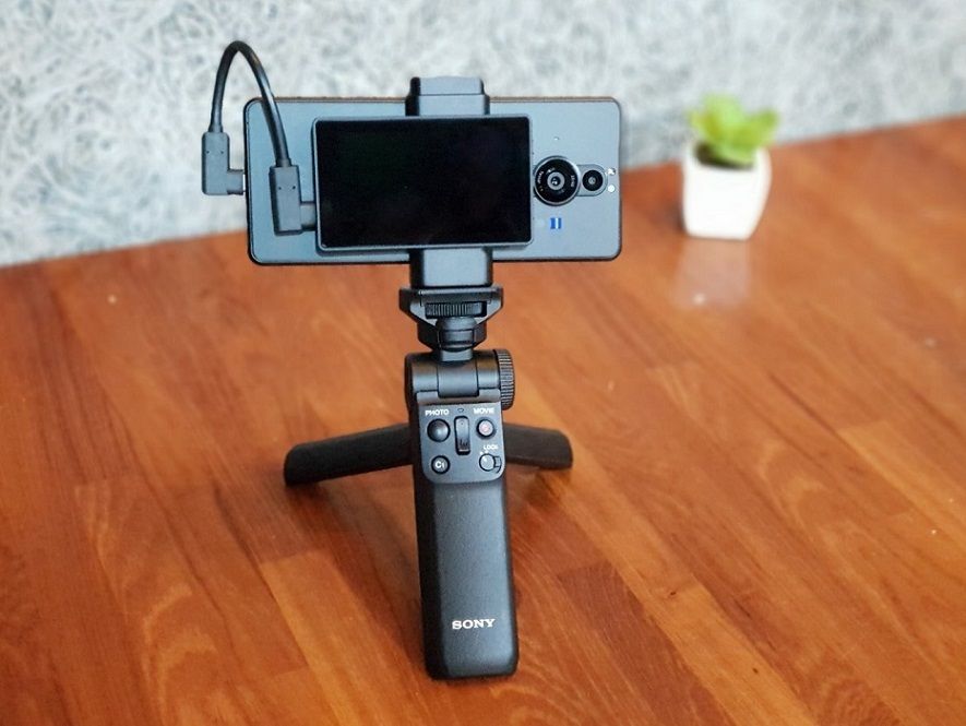 ▲拍照手機的天花板Sony Xperia PRO I 豪華攝影套組，直上第三季手機降價榜冠軍，大降9千。（圖／官方提供）