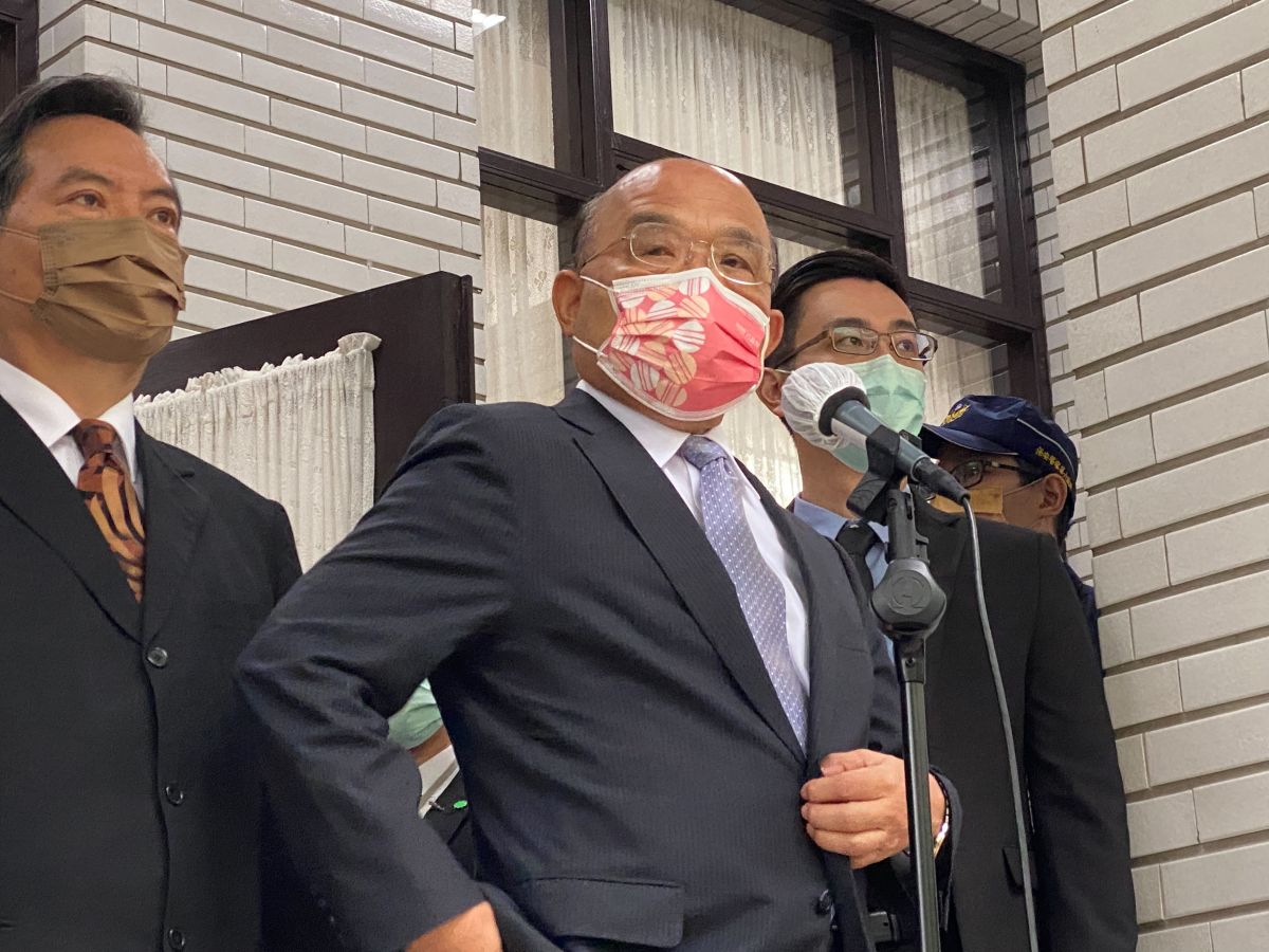 ▲對於黃義交墜樓身亡，蘇貞昌感嘆說他是個人才，令人感到惋惜與遺憾。（圖／記者陳威叡攝，2022.10.18）