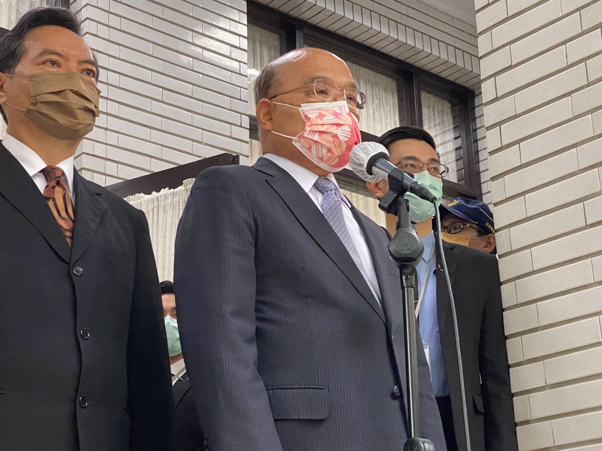 ▲對於施打高端赴日的國人需自費3500元做PCR，蘇貞昌表示各國情況不同，會多加溝通聯繫。（圖／記者陳威叡攝，2022.10.18）