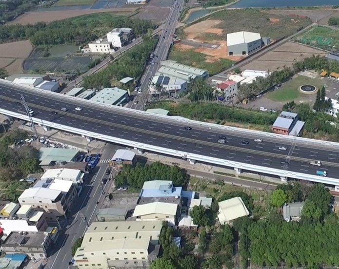 ▲桃市府規劃於國際路與國道2號交岔口新增國道2號西入西出匝道,緩解國道2號南桃園交流道及大湳交流道之上下匝道的交通壅塞狀況。(圖/桃園市政府提供)