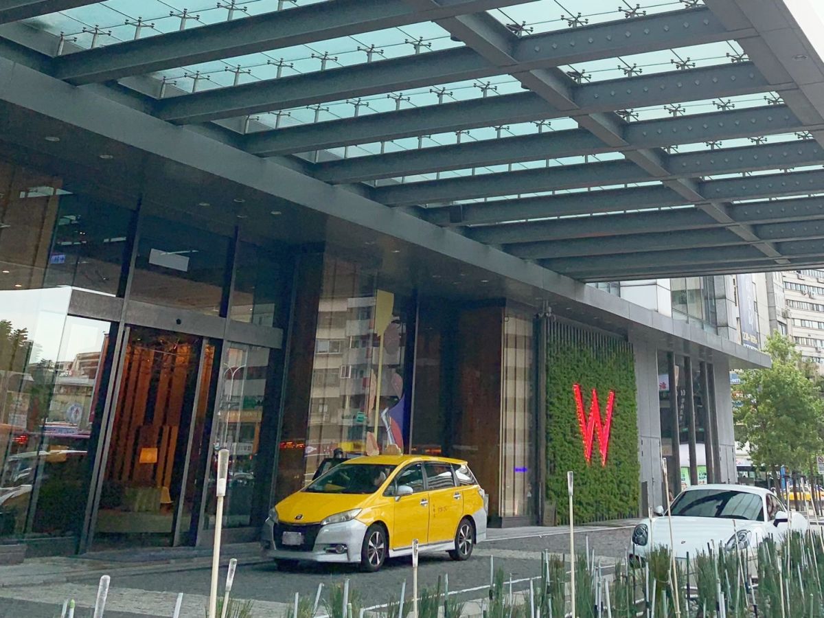 ▲台北W飯店為信義區指標性時尚飯店，沒想到近日有網友爆料曾在此消費遇到「差別待遇」，飯店親上火線還原當時情況。（圖／記者汪睿琦攝）