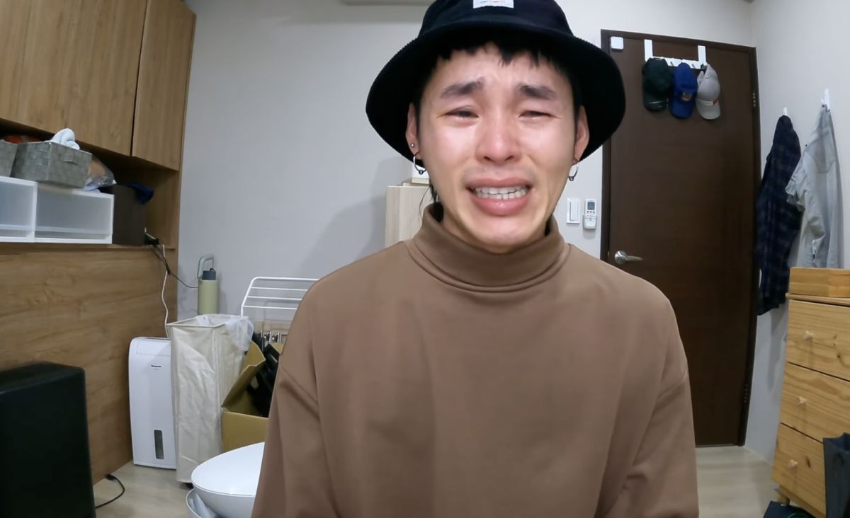 ▲展榮展瑞爸爸中風，頻道將延期更新。（圖／翻攝自YouTube／展榮展瑞 K.R Bros）