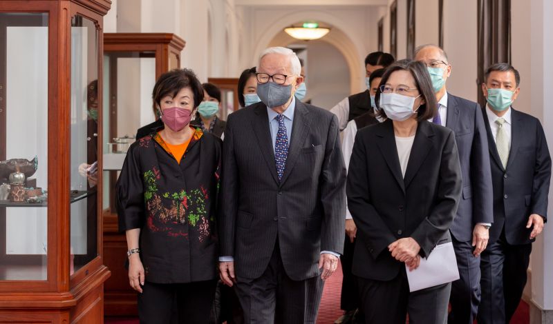 ▲蔡英文指派張忠謀擔任APEC領袖代表。(圖/總統府提供)