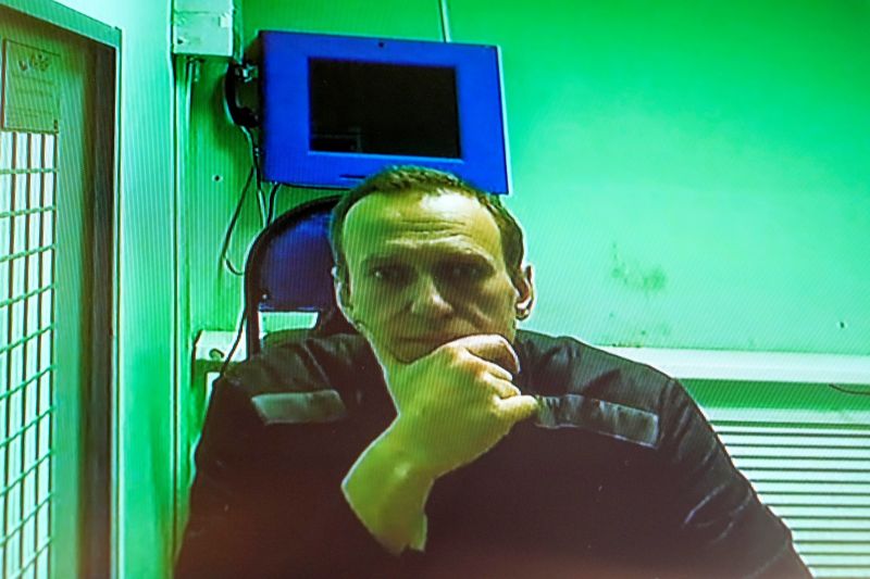 ▲人在獄中的俄羅斯異議人士納瓦尼（Alexei Navalny）表示，他又被冠上新的恐怖主義和極端主義罪名，可能因此身繫囹圄長達30年。（圖／美聯社／達志影像）