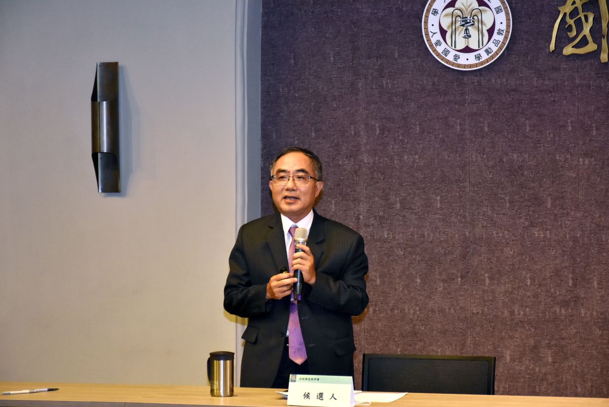 ▲台大校長陳文章指出，台大沒有成立台大附中的規劃，但願意協助新竹縣研議設立生醫園區實驗中學的可行性。（圖／台大提供）