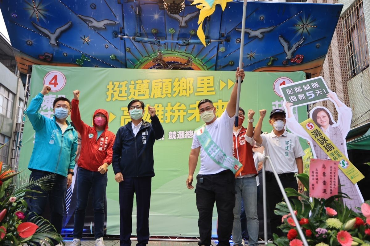 ▲高雄槍擊案數六都最低，陳其邁拜託勿抹黑打擊士氣。（圖／陳其邁再拚四年競選辦公室提供）