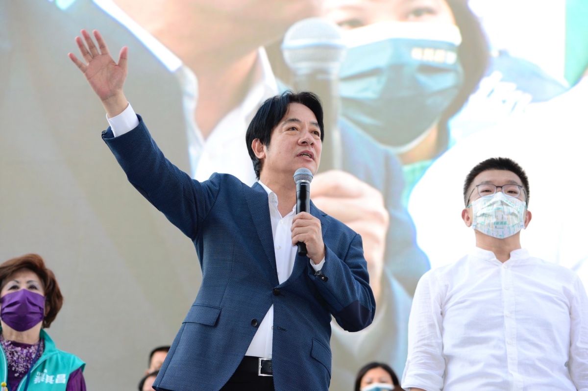 ▲民進黨主席補選落幕，賴清德感謝黨員投票與支持，向支持者喊話，接下來是民進黨贏回信任的開始。（圖／蔡其昌辦公室提供）