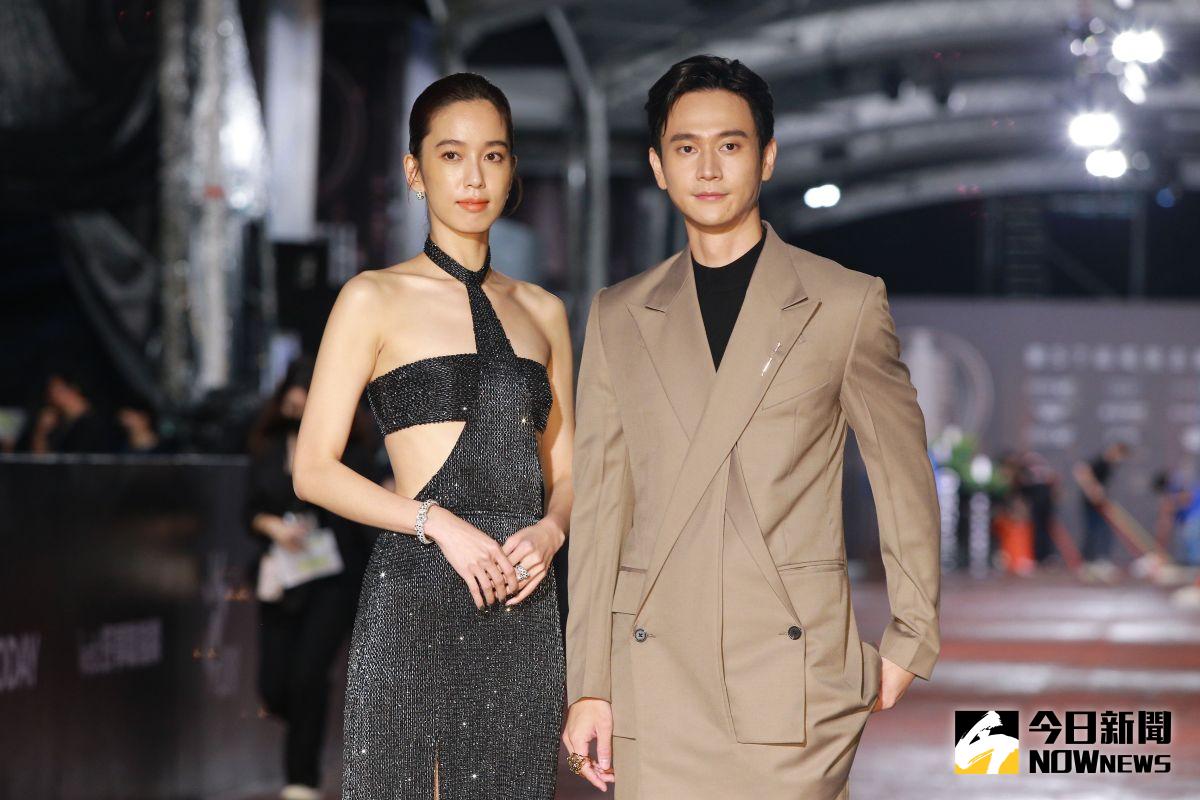 ▲陳庭妮（左）禮服超辣，只有一塊布遮胸。（圖／NOWnews攝影中心）