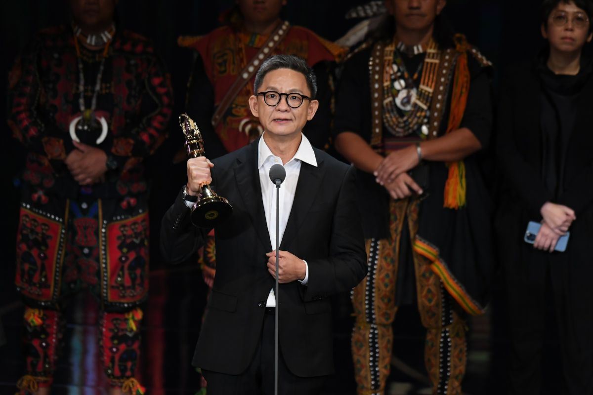 ▲《斯卡羅》奪「戲劇節目獎」，導演曹瑞原情緒激動。（圖／三立提供）