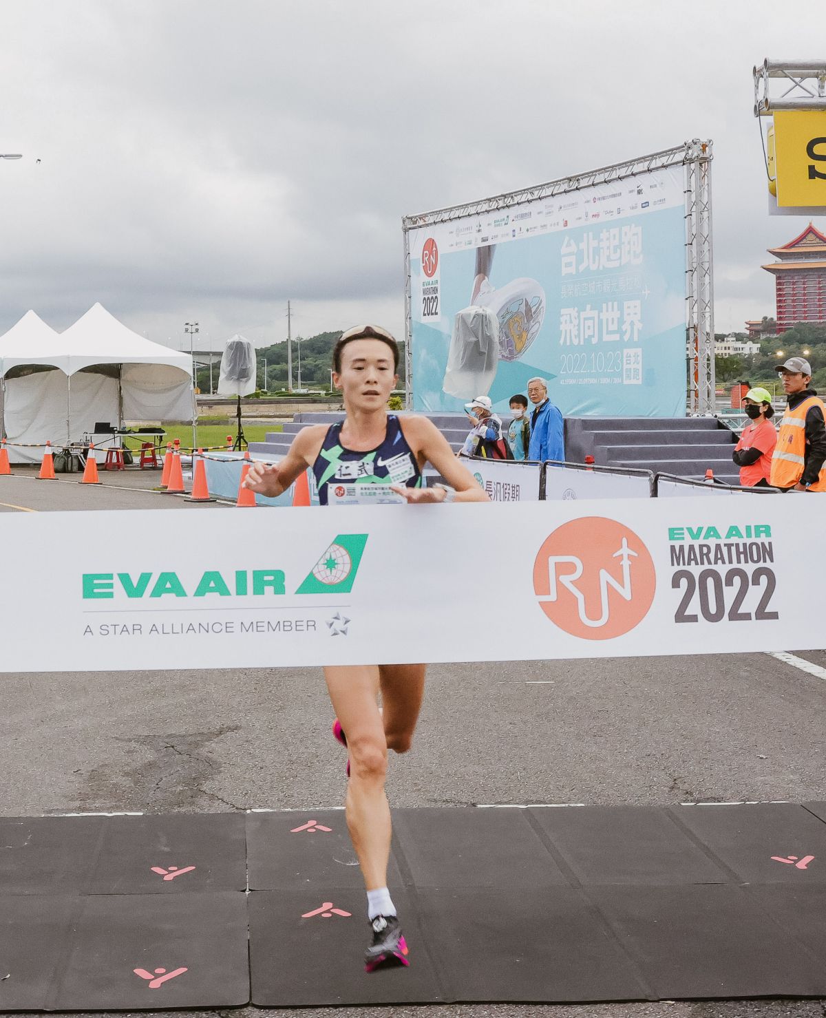 ▲10公里女子組冠軍謝千鶴。大會提供