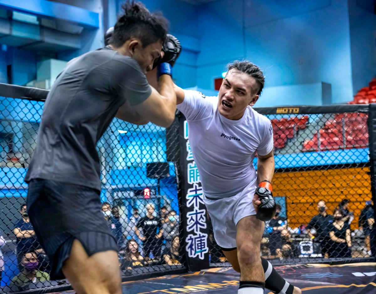 ▲「暴風小子」青柳克明意外負於33歲前海陸中士胡傑善。官方提供