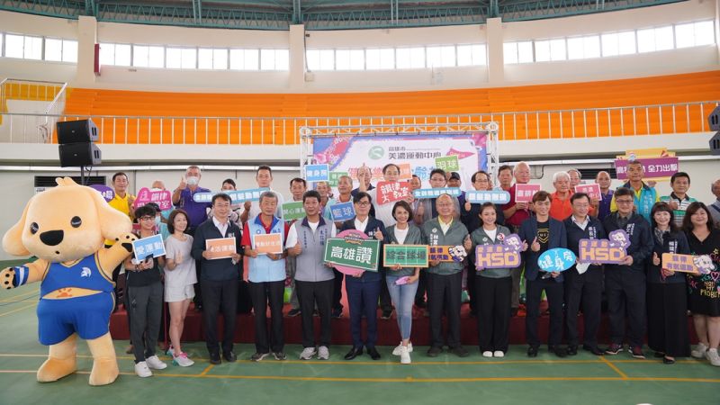 美濃運動中心啟用!陳其邁:平價消費照顧全齡健康