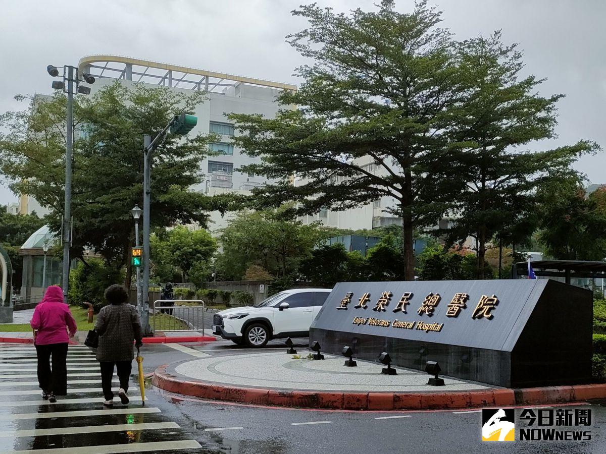 ▲2025年健康台灣全國論壇今（27）日登場，台北榮總院長陳威明表示，下月起所有會議取消零食供應，咖啡也不再提供糖包。（圖／記者許若茵攝）