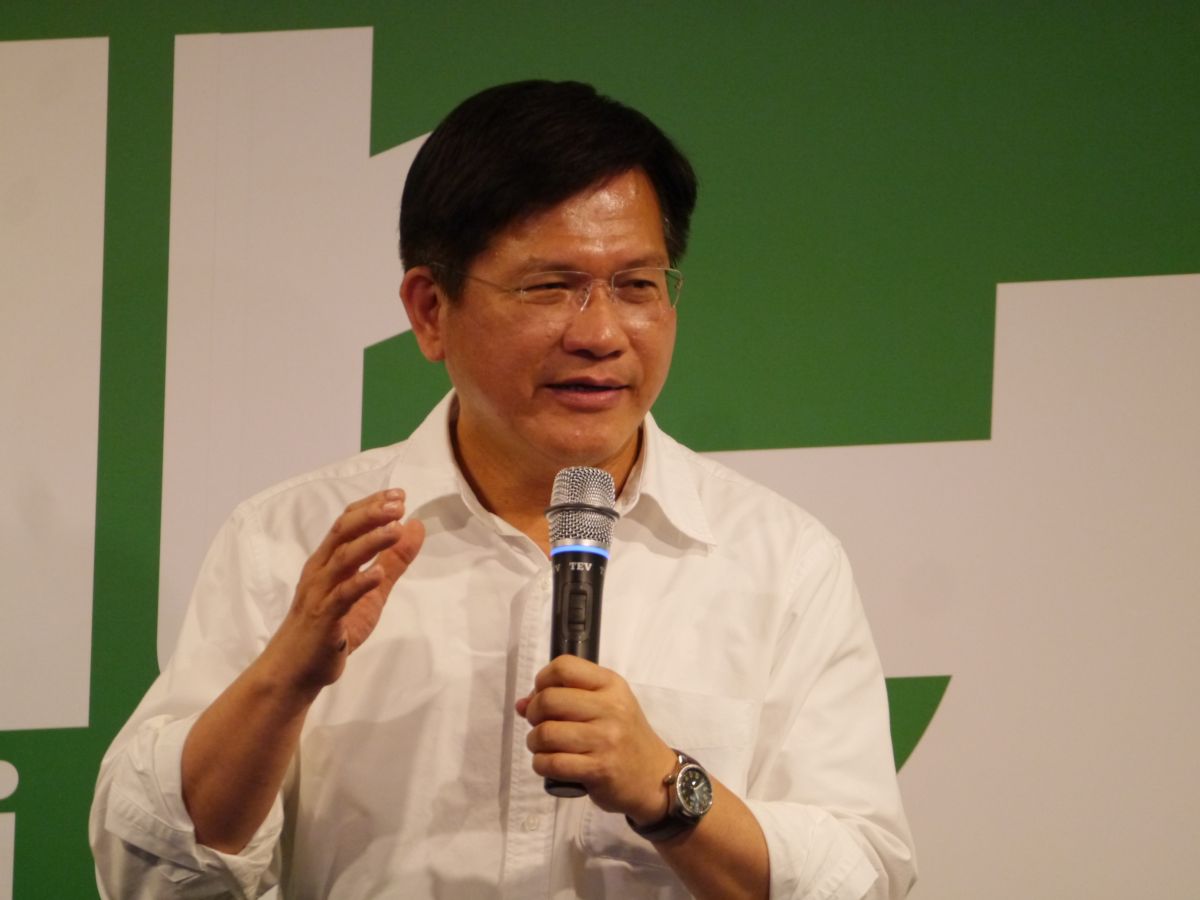 ▲林佳龍確診在板橋住家進行7天居家隔離，發言人何博文表示仍會有「千千萬萬個林佳龍分身」站出來，替林佳龍加油及在造勢場合上發聲。（圖 ／記者吳嘉億攝）