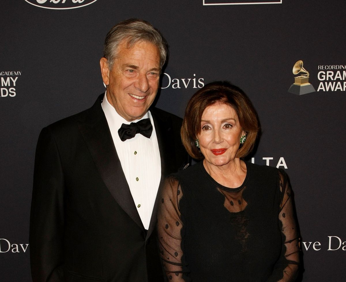 ▲美國眾議長裴洛西82歲的夫婿保羅．裴洛西（左）在家遇襲、顱骨骨折。（圖／美聯社／達志影像）