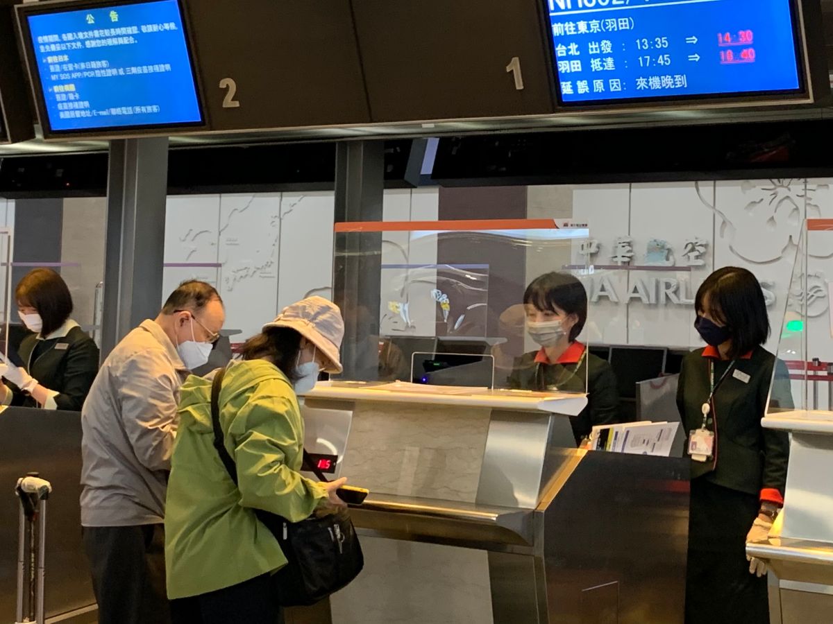 ▲跟這6類人出門玩真的會一肚子火！《Social Lab社群實驗室》調查「TOP6最雷旅伴行為」，讓最多網友不爽的旅伴行為就是「瘋狂抱怨」。（圖／記者汪睿琦攝）