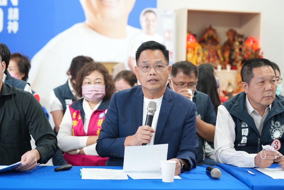 ▲台北市長柯文哲5日指出，國民黨新竹市長候選人林耕仁，獲得柯建銘的資源恐怕還比國民黨還多。（資料照／林耕仁辦公室提供）