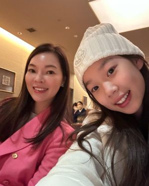 ▲47歲曾馨瑩和愛女妞妞合影。(圖/翻攝自曾馨瑩IG) ▲47歲曾馨瑩和愛女妞妞合影。(圖/翻攝自曾馨瑩IG)