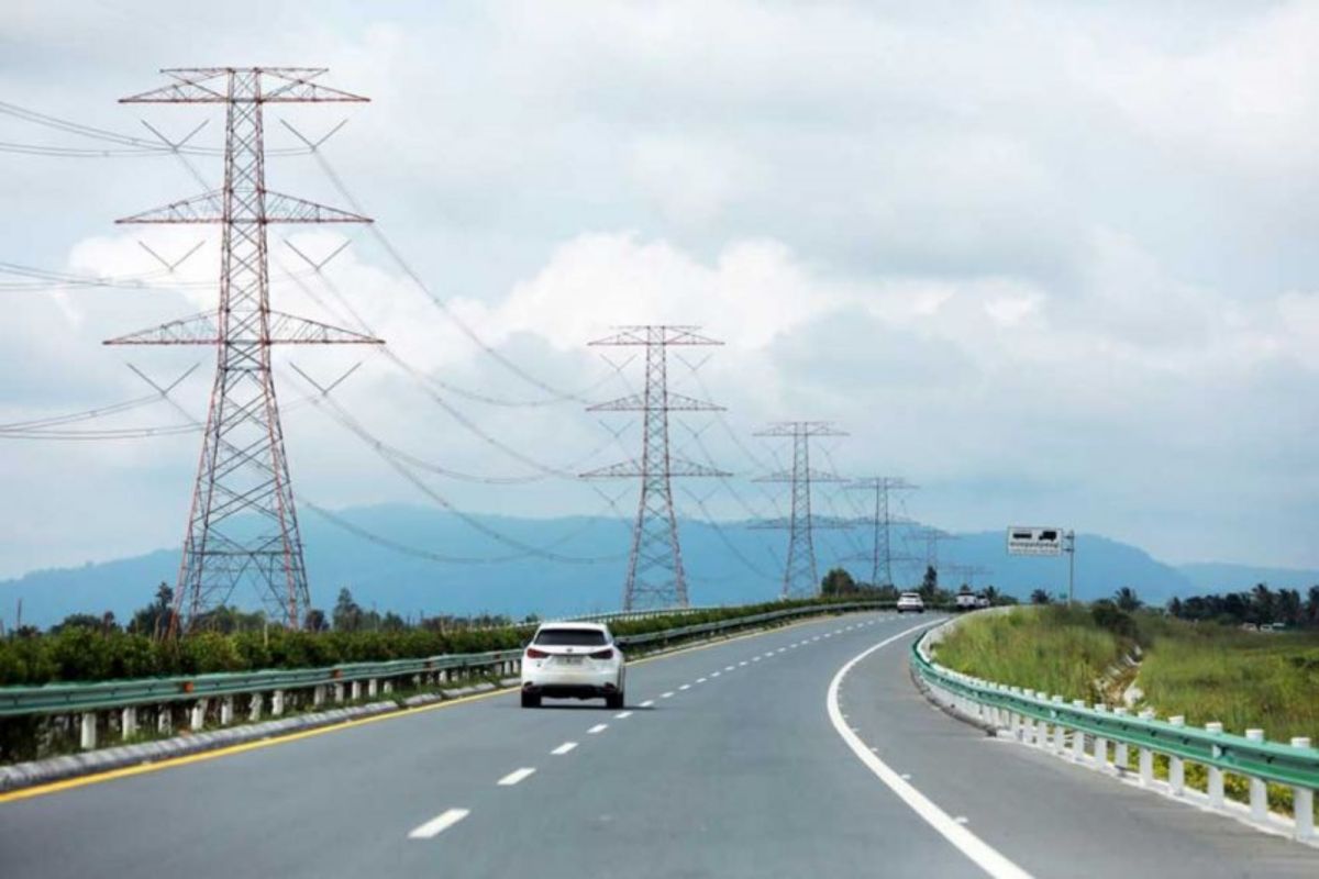 ▲柬埔寨金港高速公路經過1個月的免費試營運，現正式啟動收費。（圖／翻攝自金邊時報）