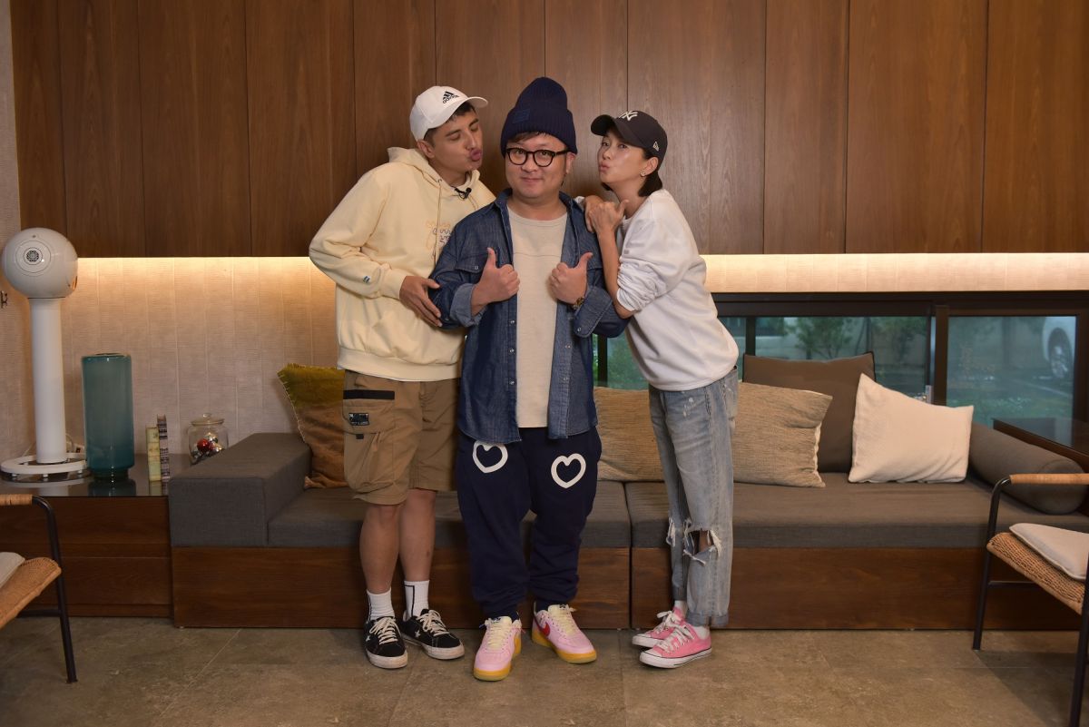 ▲納豆（中）回歸《食尚玩家2天一夜GO》，左為曾子余、右為六月。（圖／TVBS提供）