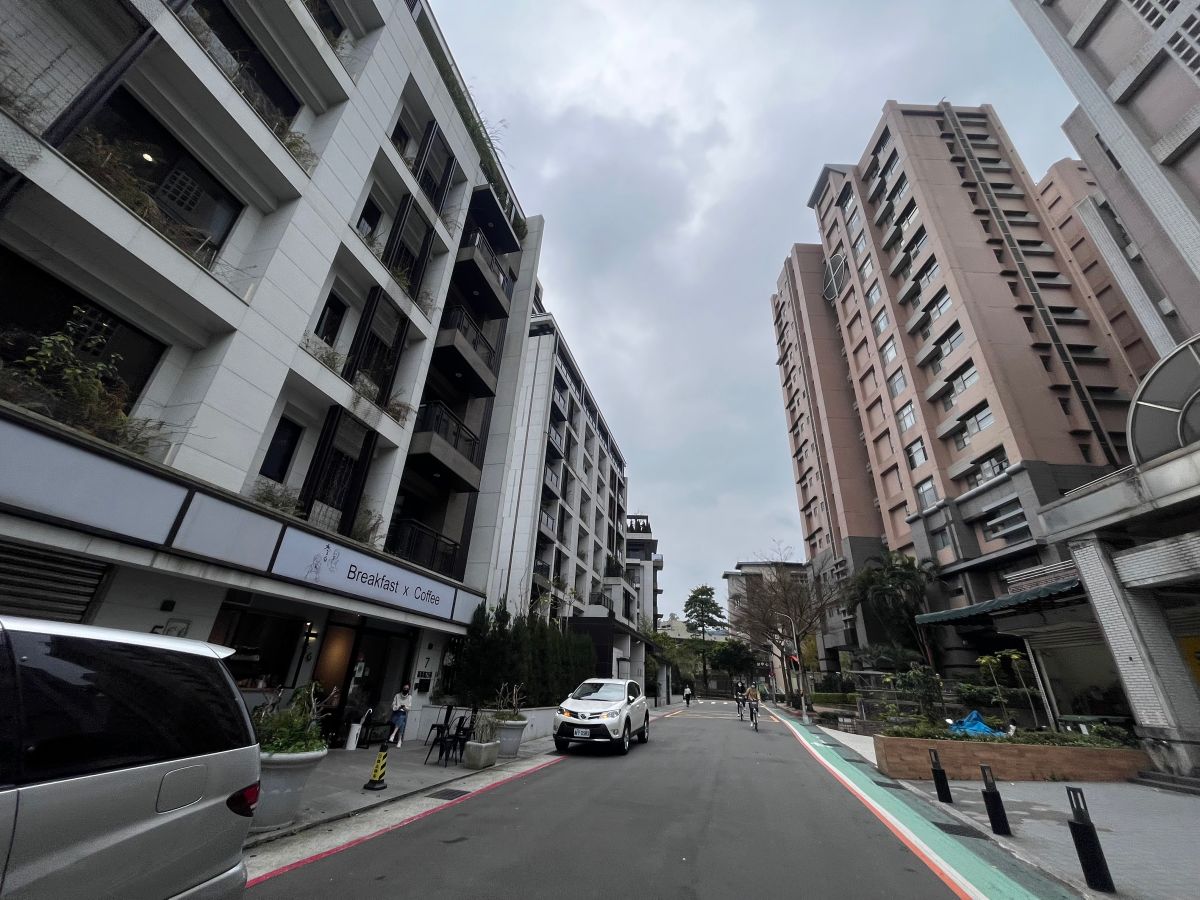 ▲房車雙貸人數幾乎每年都在成長，統計近10年房車雙貸的人數增加18482人，增幅達30.9%。（示意圖／樂屋網提供）