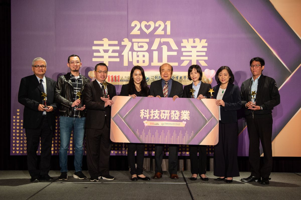 ▲1111人力銀行今（2）日公布針對女性上班族職場調查發現，有近四成女性因婚育離職，也使人才缺乏更嚴重。（圖／人力銀行提供）