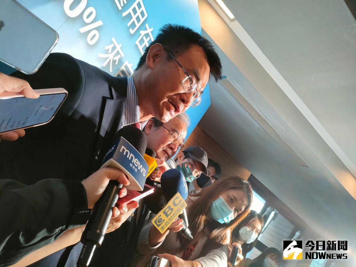 ▲今（2）日農委會主委陳吉仲接受媒體聯訪時強調，將持續爭取營業稅減免，也會確保雞蛋供應無虞，蛋價則尊重市場機制。（圖／記者許若茵攝，2022.11.02）