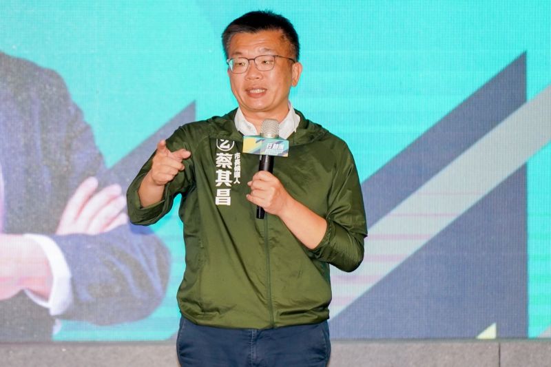 ▲蔡其昌強調,自己一直選得很健康也很快樂。(圖/蔡其昌競總提供,2022.11.03)