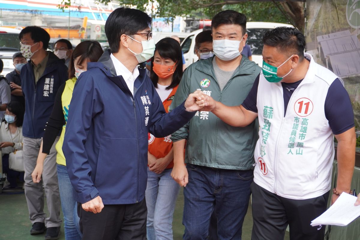 ▲鳳山市議員候選人蘇致榮表示，希望柯志恩不要再用不實的話來抹黑高雄。(圖／翻攝畫面)